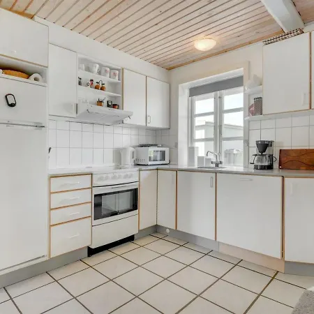 Holiday home Ilja - 400m From The Sea In Se Jutland By Interhome *